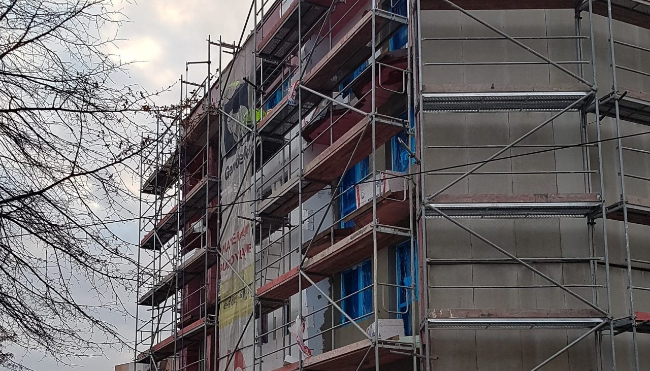 Image alt text (optional)