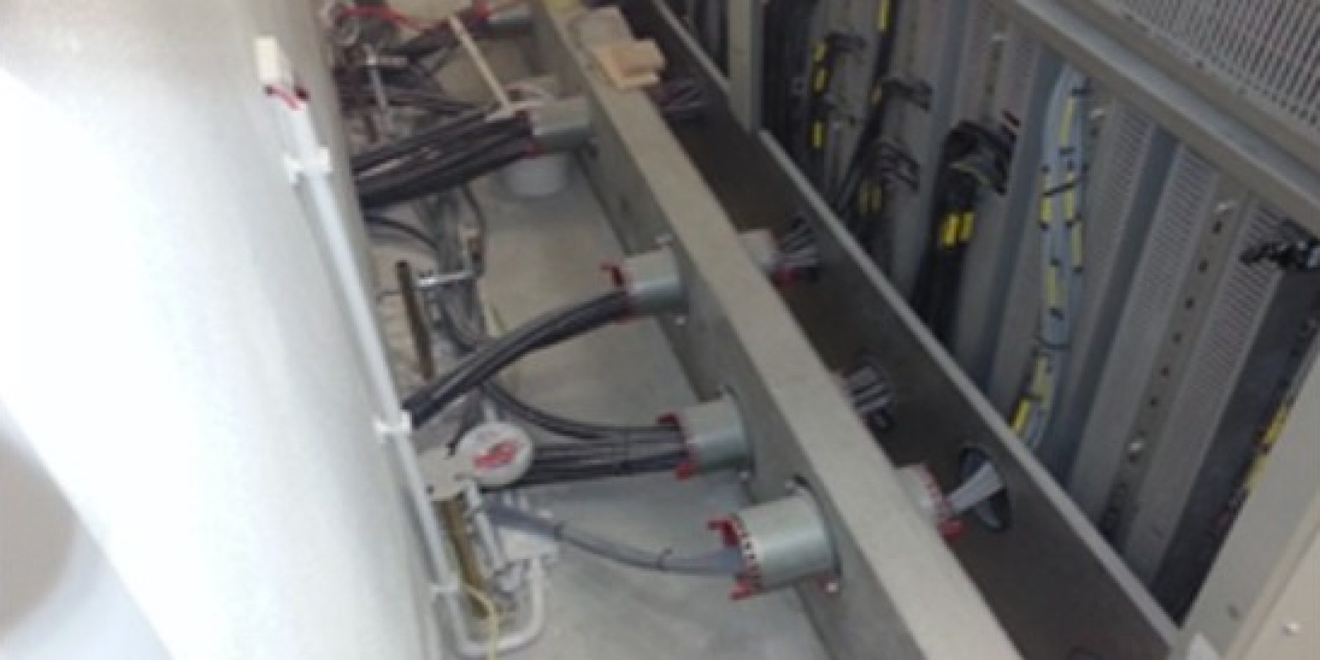 Zabezpieczenia przeciwpożarowe instalacji mechanicznych, klimatyzacji, elektrycznych
