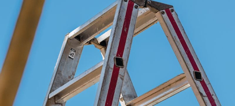 AI L2 i AI L5 Wytrzymałe, samoprzylepne etykiety z kodem paskowym do identyfikacji i śledzenia wszystkich rodzajów sprzętu budowlanego Aplikacje 1