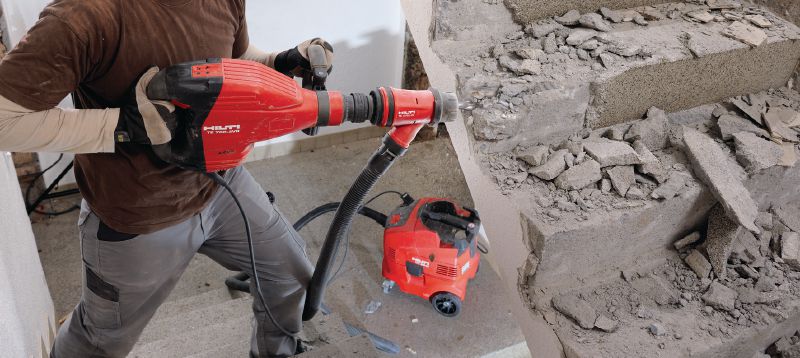 Młot wyburzeniowy TE 700-AVR SDS-Max Wydajny młot wyburzeniowy, z uchwytem SDS Max (TE-Y), do dłutowania w betonie i murze przy dużych obciążeniach, wyposażony w aktywny system tłumienia wibracji (AVR) Aplikacje 1