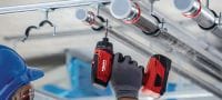 MP-L-I Obejma do rur, z szybkim mechanizmem zamykającym, do zastosowań lekkich Ocynkowana galwanicznie obejma do rur, z izolacją akustyczną i szybkim mechanizmem zamykającym, zapewniająca wysoką produktywność, do zastosowań lekkich Aplikacje 3
