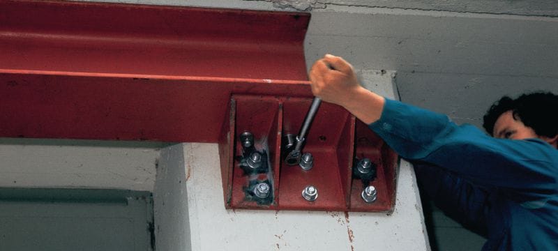 Kotwa klinowa do dużych obciążeń HSL4-G Kotwa rozprężna segmentowa do dużych obciążeń z aprobatami dla zastosowań istotnych dla bezpieczeństwa, do osadzania w betonie (stal węglowa, gwint zewnętrzny) Aplikacje 1
