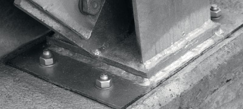 Kotwa klinowa HST3 Najwytrzymalsza kotwa klinowa do wymagających obciążeń statycznych i sejsmicznych, do osadzania w betonie spękanym (stal węglowa) Aplikacje 1