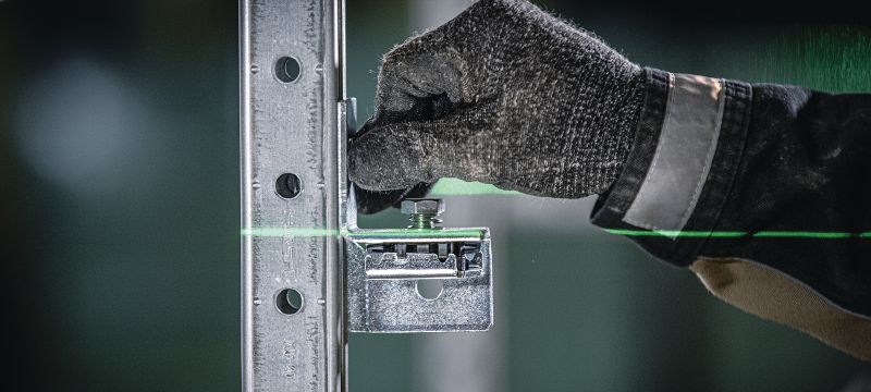 MT-FL nakrętka szynowa zamka Fast-Lock ze śrubą Nakrętka szynowa zamka Fast-Lock ze śrubą, do mocowania stóp i łączników do szyn montażowych MT Aplikacje 1