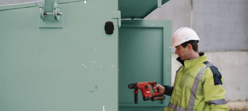AI T400 Tag śledzący sprzęt Solidne i łatwe do zamontowania lokalizatory do sprzętu budowlanego, pomagające w zarządzaniu zasobami na budowie oraz ich ochronie i śledzeniu (Hilti ON!Track) Aplikacje 1
