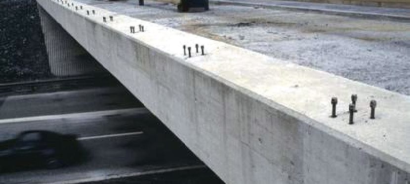 Pręt kotwy HAS-E-5.8 Wysoce wytrzymały pręt kotwy do osadzania w betonie przy użyciu patronów z klejem (stal węglowa 5.8) Aplikacje 1