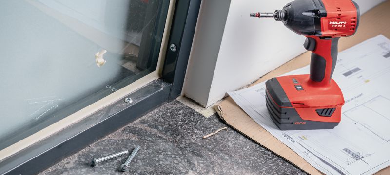 Kotwa wkręcana HUS3-PS 6 Najwytrzymalsza kotwa wkręcana do szybszego stałego mocowania w betonie (stal węglowa, mały łeb stożkowy ścięty) Aplikacje 1