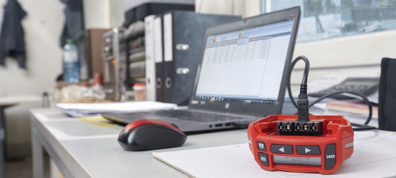 Oprogramowanie do przesyłania danych z modułu SI-AT-22 Oprogramowanie komputerowe do przesyłania danych poprzez kabel USB, osadzenia kotwy/elementu mocującego oraz aktualizacji modułu dynamometrycznego SI-AT-22 Aplikacje 1