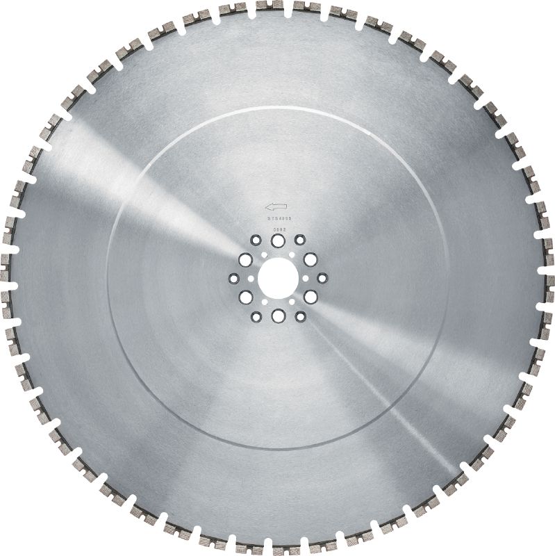 Tarcza do piły ściennej SPX LCS Equidist (60HY: pasuje do narzędzi Hilti, Husqvarna®, Tyrolit®) Najwytrzymalsza tarcza do pił ściennych (5-10 kW) charakteryzująca się dużą prędkością cięcia oraz zwiększoną trwałością przy wykonywaniu prac w betonie zbrojonym (trzpień 60HY pasuje do pił ściennych Hilti, Husqvarna® i Tyrolit®)