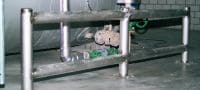 Kotwa klinowa HST2 Wysoce wytrzymała kotwa klinowa do standardowych obciążeń statycznych i sejsmicznych, do osadzania w betonie spękanym (stal węglowa) Aplikacje 1
