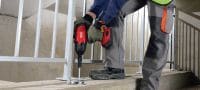 Szkolenie dla monterów kotew (stal/metal) Interaktywne szkolenie prezentujące porady z dziedziny najlepszych praktyk, aby zwiększyć produktywność i bezpieczeństwo podczas wykonywania zakotwień w metalach Aplikacje 1