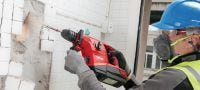 Dłuta do złuszczania TE-CX SC Samoostrzące dłuta do złuszczania SDS Plus (TE-C), do zeskrobywania odprysków spawalniczych, wysięków na deskowaniu oraz innych pozostałości Aplikacje 1