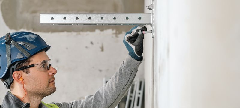 HST2-F V3 Kotwa segmentowa Wysoce wytrzymała kotwa segmentowa (M8-M16) do obciążeń statycznych i sejsmicznych, do osadzania w betonie zarysowanym (ocynk ogniowy) Aplikacje 1