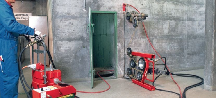 Sznur diamentowy z powłoką galwaniczną SP-L/M (do betonu i stali) Sznur diamentowy klasy premium zapewniający wysoką prędkość cięcia w żelbecie (piły linowe od 10 do 15 kW) Aplikacje 1