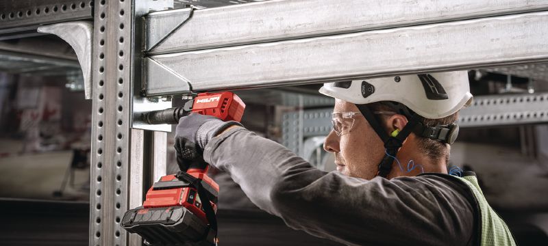MT-90H OC Profil nośny Profil nośny ze szczeliną montażową, do budowy ram stalowych i podpór modułowych w środowiskach średnio korozyjnych Aplikacje 1