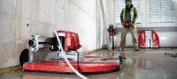Tarcza do piły ściennej SPX LCS Equidist (60HY: pasuje do narzędzi Hilti, Husqvarna®, Tyrolit®) Najwytrzymalsza tarcza do pił ściennych (5-10 kW) charakteryzująca się dużą prędkością cięcia oraz zwiększoną trwałością przy wykonywaniu prac w betonie zbrojonym (trzpień 60HY pasuje do pił ściennych Hilti, Husqvarna® i Tyrolit®) Aplikacje 2